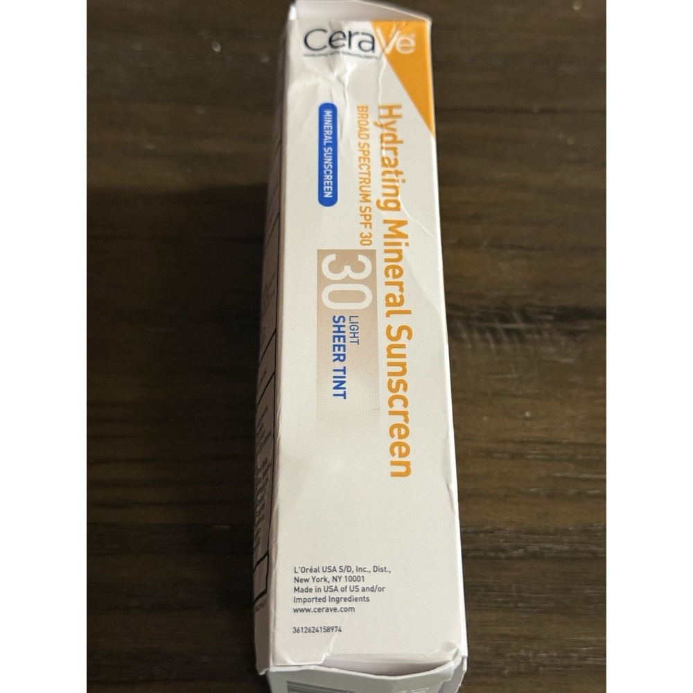 CeraVe Hydrating Mineral Sunscreen SPF 30 Face Sheer Tint - 1.7 FL OZ [EXP:1/28] - Picture 4 of 6